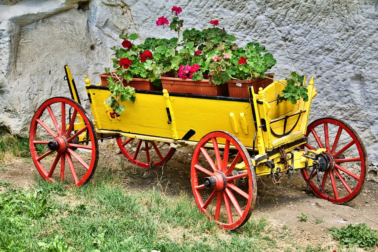 How to Use Rolling Carts for Extra Home Storage